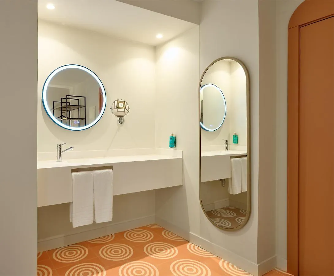 Boutique Hotel Luna Granada Centro 4*,  Spain
